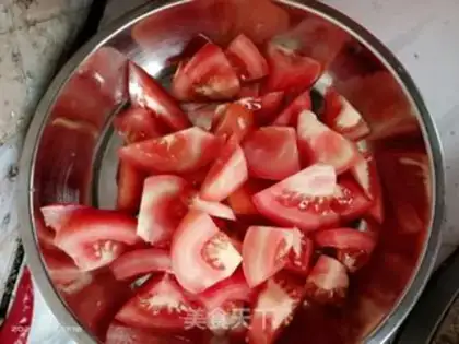 Make Tomato fried eggs step 0