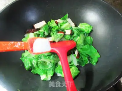 Make Scrumptious, fragrance step 4
