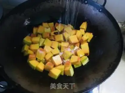 Make Pumpkin stew step 2