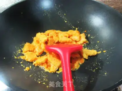 Make Salted egg yellow pot step 4