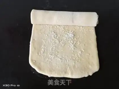 Make A salad sauce, coconut toast step 4