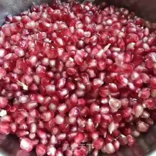 Make Kurle pineapple juice step 3
