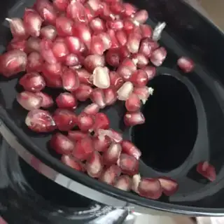 Make Kurle pineapple juice step 4