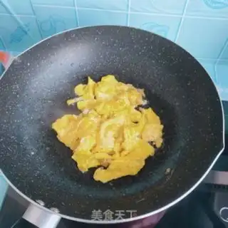 Make Egg-bone noodles step 4