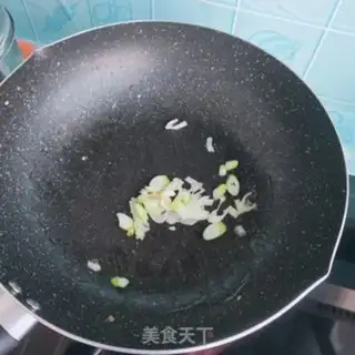 Make Egg-bone noodles step 5