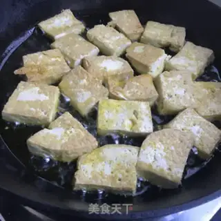 Make The dress and cabbage soy sauce step 2