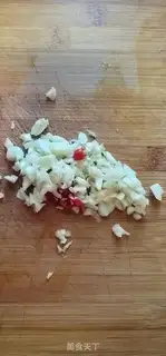 Make White burning goose intestines step 1