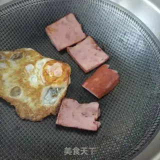Make A ham sandwich step 4