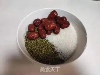 Make The green bean porridge step 0