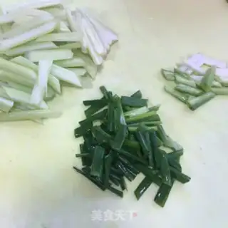 Make Shrimp, celery, radish step 2
