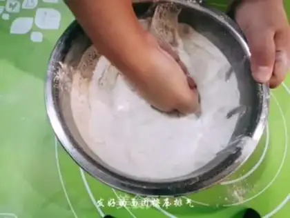 Make Flower bread step 3