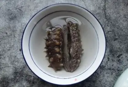 Make cucumber cucumber with sea cucumber step 0