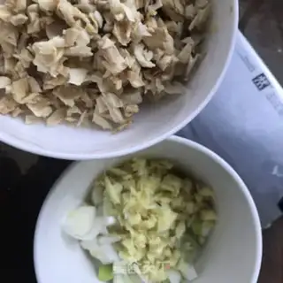 Make Apricot noodle step 3