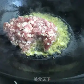Make Apricot noodle step 4