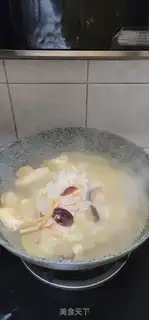 Make The old ginger hens are making a pot step 11