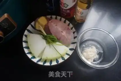 Make Pork-cooked bluefish step 0