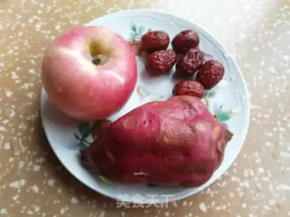 Make Potato apple date soup step 0