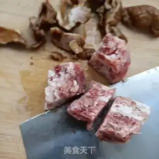 Make Big sausage and pork beans step 3