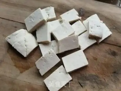 Make Red shrimp green tofu step 1