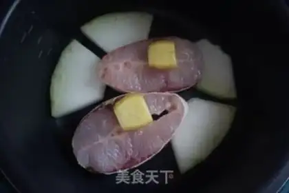 Make Pork-cooked bluefish step 4