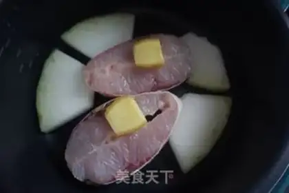 Make Pork-cooked bluefish step 5