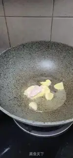 Make Old hen stews potato carrots step 3