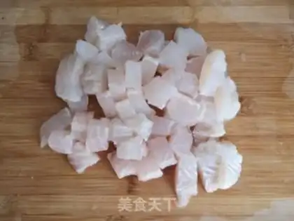 Make FISHBALLS WITH FRESH Q-BALLS step 1