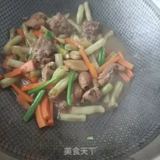 Make Big sausage and pork beans step 13