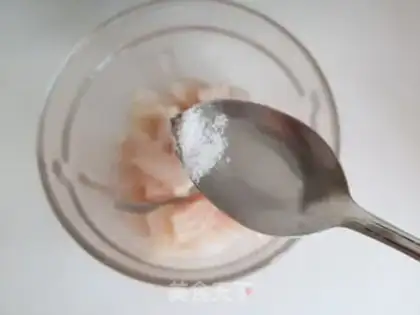 Make FISHBALLS WITH FRESH Q-BALLS step 3