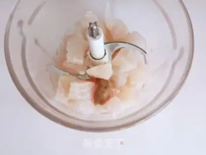 Make FISHBALLS WITH FRESH Q-BALLS step 5