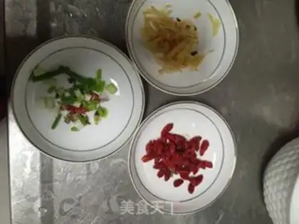 Make radish egg soup step 3