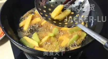 Make Spicy shrimp from a dry pot step 8