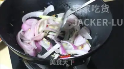 Make Spicy shrimp from a dry pot step 9