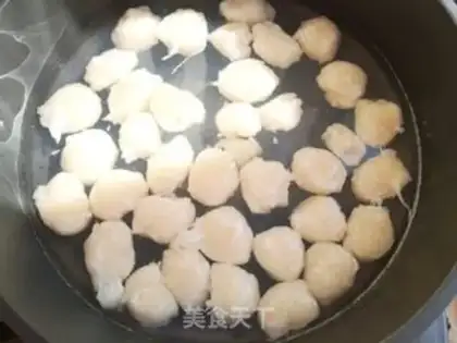 Make FISHBALLS WITH FRESH Q-BALLS step 8