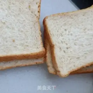 Make Rock-burned cheese toast step 0