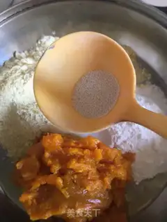 Make Pumpkin rice cake step 4