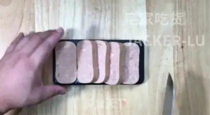 Make Fried lunch meat step 0