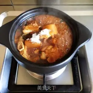 Make Red-burned tail pig hoof step 6