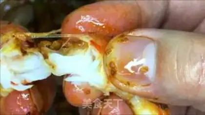 Make Spicy shrimp from a dry pot step 15