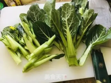 Make Garlic oil for mustard step 1
