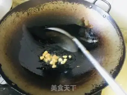 Make Garlic oil for mustard step 3