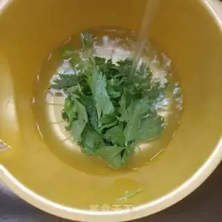 Make Celery curry juice step 0