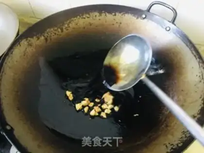 Make Garlic oil for mustard step 4