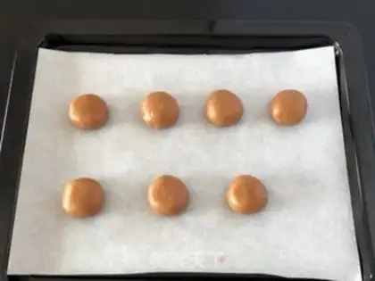 Make Halloween spider peanut soufflé step 3