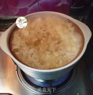 Make Ice cream and silver with Sydney step 4