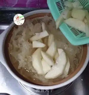 Make Ice cream and silver with Sydney step 7