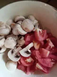Make Tomato stew step 1