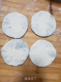 Make A green mushroom pie step 12