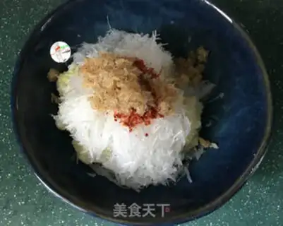 Make A spicy cabbage fan bun step 6