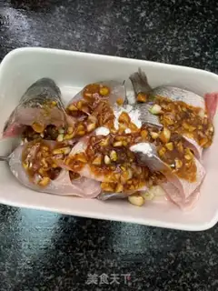 Make Garlic gills and mushrooms step 4